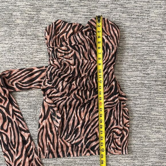 NWT Dundas x Revolve Lana Mini Dress Natural Zebra Metallic Small - Picture 11 of 15